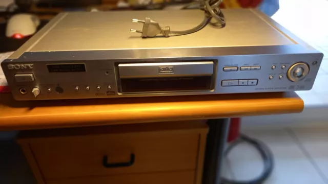 Disque Blu-ray portable / lecteur DVD Sony BDP-SX910 livraison du Japon