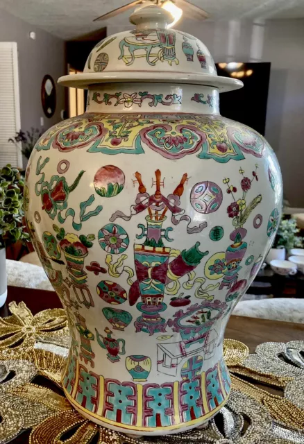 Early 20th Century Chinese Porcelain FAMILLE ROSE 17” Ginger Jar w/Lid