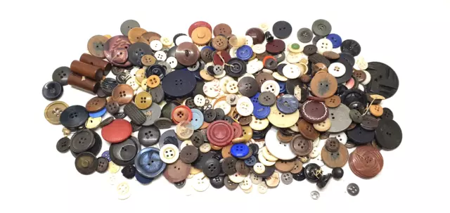 Lot de Boutons Ancien Divers Taille Divers Couleurs Lot N°1