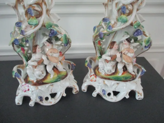 Tres Ancienne Paire De Vases De Mariee Porcelaine De Paris Scene Galante 2