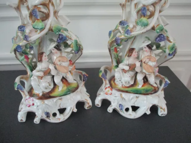Tres Ancienne Paire De Vases De Mariee Porcelaine De Paris Scene Galante 2