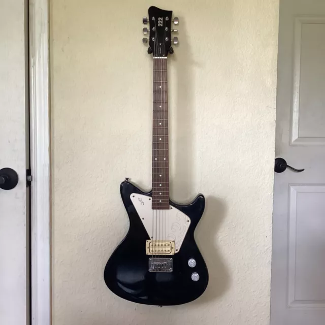 First Act Electric Guitar “222” - Missing One String - AL4042