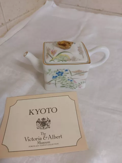 Franklin Mint Victoria And Albert Museum "Kyoto" Miniature Teapot