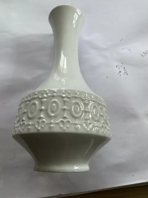 Design Vase aus Porzellan, " KPM Germany "  weiß