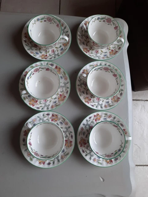 6 Tasses Et Soucoupes En Porcelaine Anglaise Minton.Haddon Hall