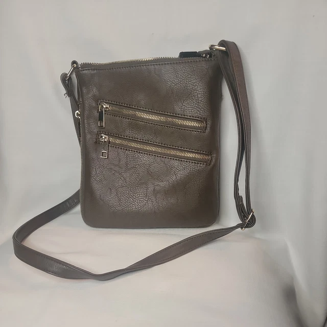 Simply Noelle Crossbody Handbag Women's Brown Zip Purse Bag Gold accent