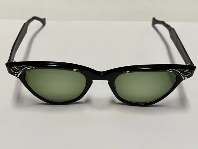 Vintage cats eye sunglasses black etched metal frames 46 22 5 3/4 USA