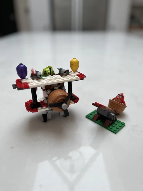 Lego angry birds sales piggy plane attack