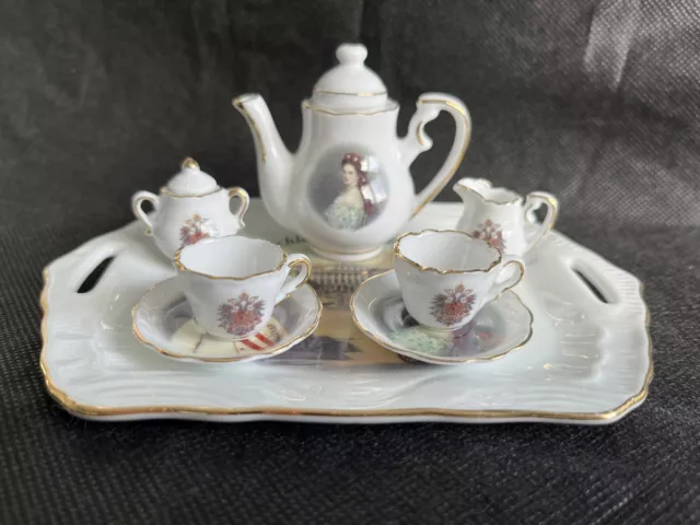 Miniature Tea Set “Schloss Schönbrunn” Reutter Porzellan