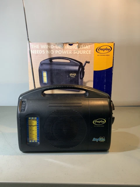 Freeplay 3 Band AM FM & Shortwave Self Crank Powered AM/FM Radio Camping (6C)