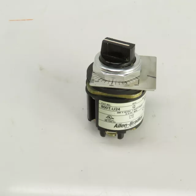 Allen Bradley 800T-U24 Ser Q Potentiometer 300V 2 Watt 5000 OHM