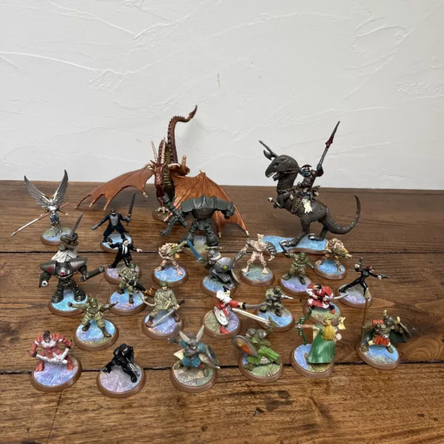 HEROSCAPE   26 Figurines  Rise of the Walkyrie