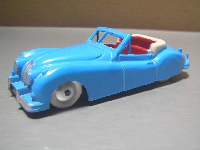 Miniature Quiralu Jaguar XK140 1954 échelle 1/43 - Collection France