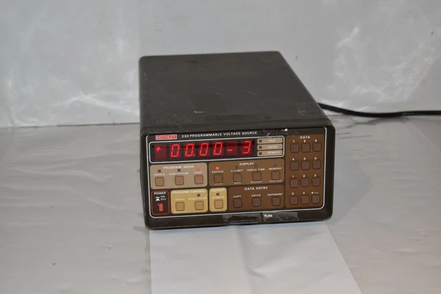 ^^ Keithley 230 Programmable Voltage Source   (Nu58)