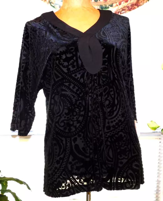 NWT $158 NIC+ZOE Black Onyx Velvet 3/4 Sleeve Top XS 2 4