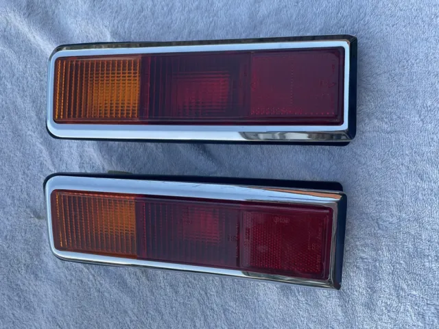 Par De Luces Traseras Originales Ford Escort Capri Mk1 Luz Rs Rally Completo