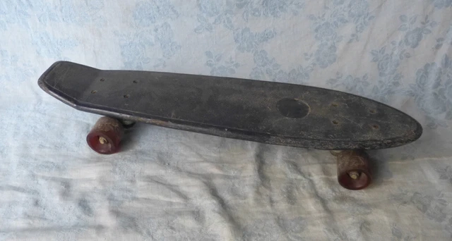 Roller, paire de patin à roulettes des années 80' ⋆ La Fouine Chine