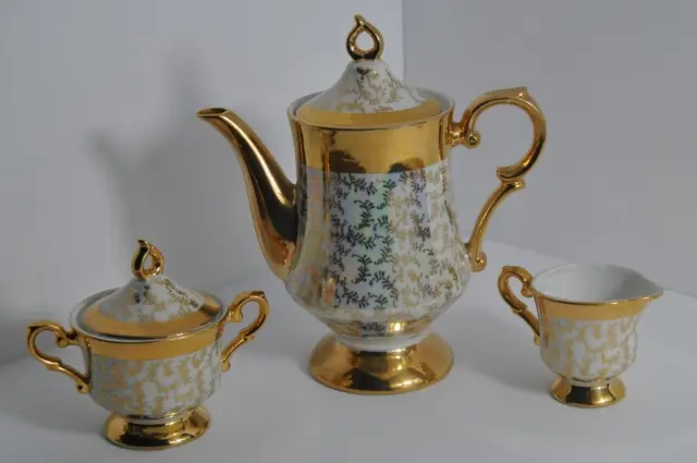 Vintage Royal Crown 1700 Hand Painted Three Piece Tea Set Gold Trim 3