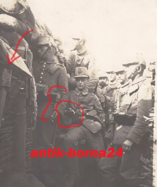 Foto Soldat Feldgrau Sturmtrupp R. Jäger Btl. 26 Handgranate Signalpistole B214