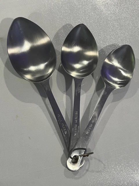 AMCO Muffin Measuring Spoons 18/8 Stainless 1/2 Cup Mega - 1/4 Medium  -1/8 Mini