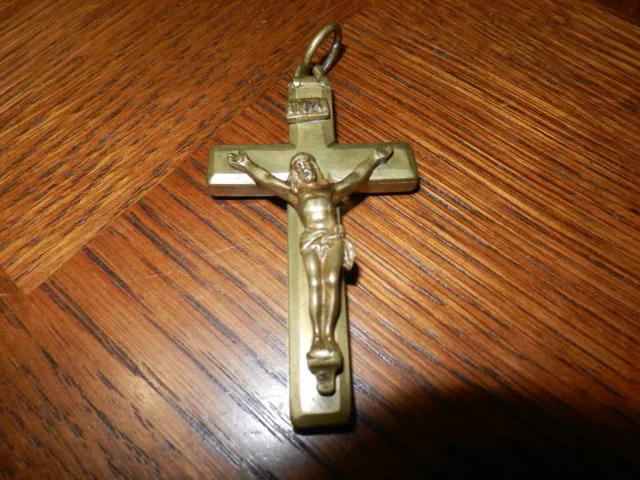 Croix reliquaire ancien bronze doré XIXe siècle Christ antique