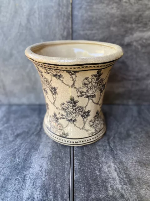 Vintage 7.5” Tall porcelain beige With Black floral Flower/plant Vase, FREE S&H.