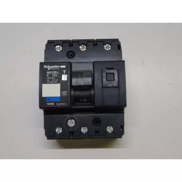 Acti9 18765 Interruttore magnetotermico NG125L 3P B 50A 50kA