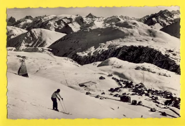 cpa FRANCE L'ALPE d'HUEZ Les Pentes du Signal SKI SPORT d'HIVER "Michèle MORGAN"
