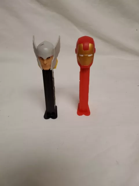 Lot Of 2 Vintage Thor, And Iron Man Both W/feet