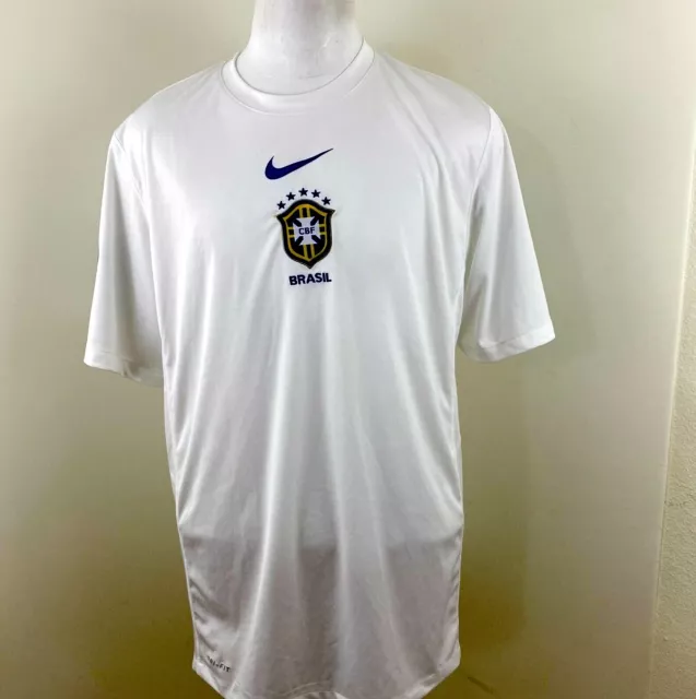 Nike Dri-Fit Men's Size XL White Brazil Soccer Short Sleeve Crew-Neck T-Shirt