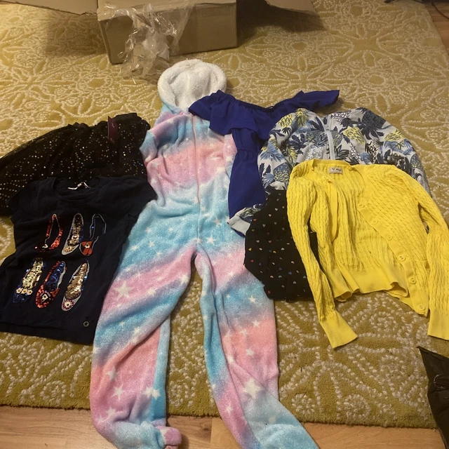 Girls bundle  2 items 8-9/9-10 7 items
