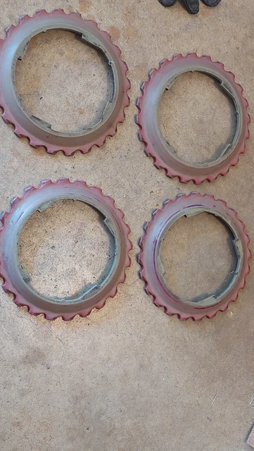Lot Of 4 Lustran John Deere Corn Seed Planter Plates B25 - 24