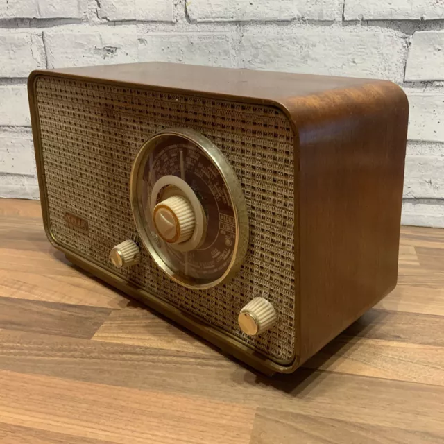 Vintage Stella Valve Radio