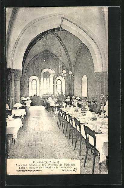 CPA Clamecy, Ancienne Chapelle des Eveques de Bethleem, Salle a manger de l´Hot