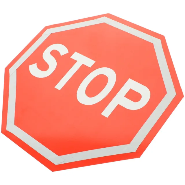 Sticker Stationnement interdit propriété privée 100X100mm Impression sur  vyinle avec un adhésif permanent au dos.