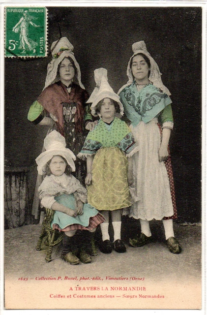 Cpa 61. Coiffes et Costumes Anciens .Sœurs Normandes. Très bon état visible aux