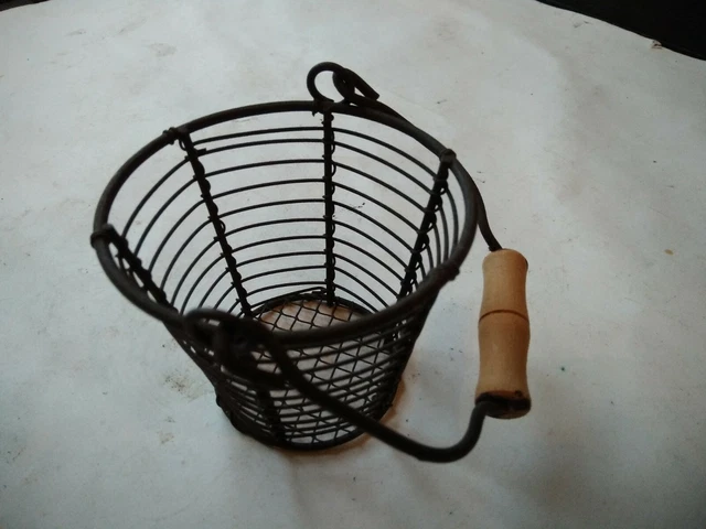 ANCIEN PANIER EN Fil De Fer Cueillette Champigon Marche Bourriche