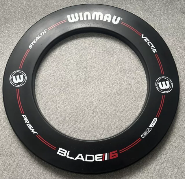 Winmau Blade 6 Black Dartboard Surround