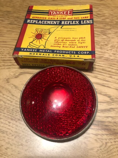 Vintage Yankee Auto Lamp Co. # 256 Reflex Lens Tail Light Red Glass with Bezel