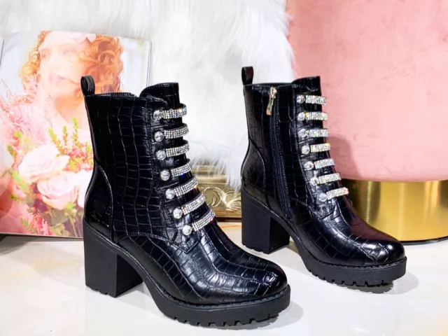 Black Leather Ankle Biker Platform Flats With Chain Logo Buckle Womens  Luxury Designer Combat Boots From Yuanjing001, $51.72 | DHgate.Com