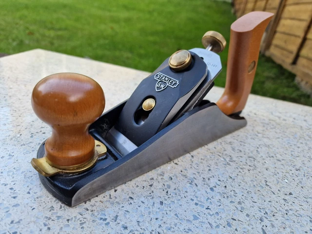 Stanley Sweetheart Plane No 4 Woodworking Tool w Adjustable Mouth
