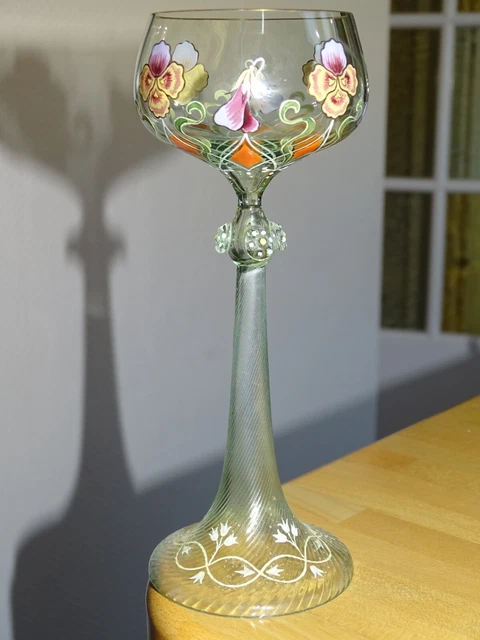 VERRE A VIN DU RHIN ROEMER CRISTAL ALLEMAGNE 1920 FLORAL EMAILLE ht  18,5 cm