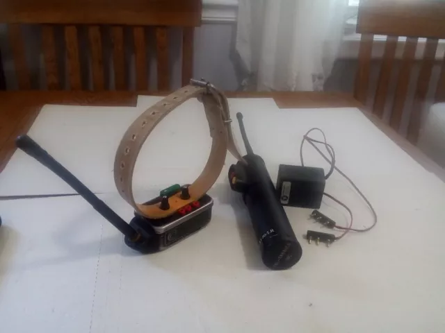 Tri Tronics A1-80/LR Remote W/Shock Collar Trainer Untested