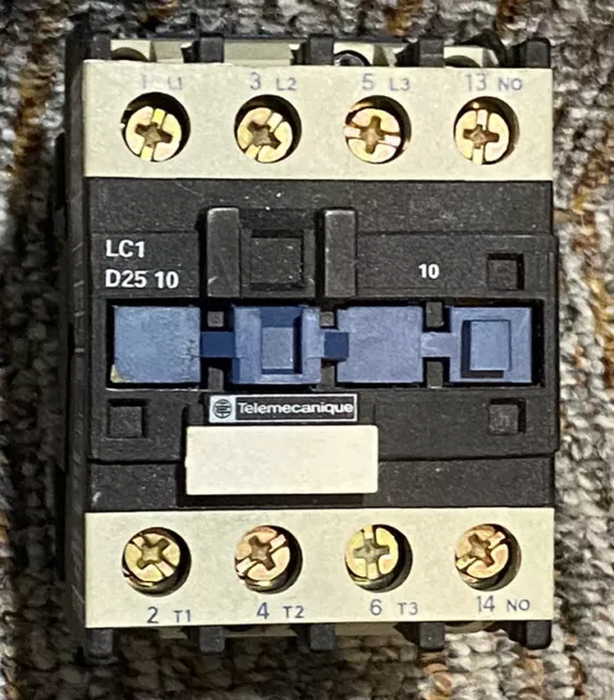 Telemecanique Lc1-D2510/ Lc1D2510 240V Coil 40A 3 Phase Contactor 415V 1 No