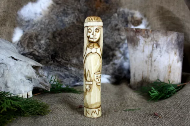 Small wooden figurine Hel. Norse Goddess Hel statue. Hela idol