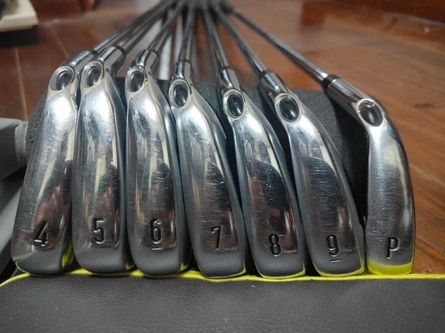CALLAWAY COLLECTION IRONS #4-9,Pw(7Clubs)/Dynamic Gold S200/Flex