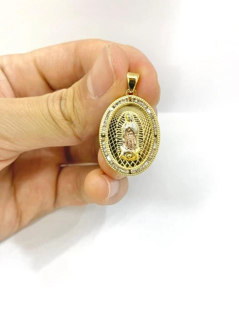 Medalla de la Guadalupe Tres Oros Para Mujer Virgen de Guadalupe Pendant 28x19mm