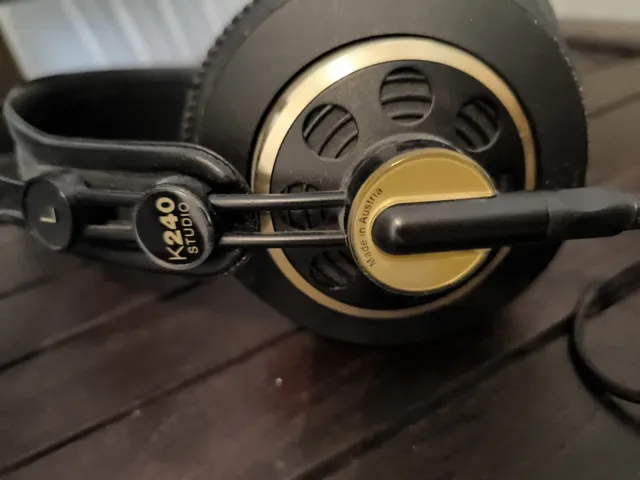 AKG K240 Headphones Kopfhörer Made In Austria