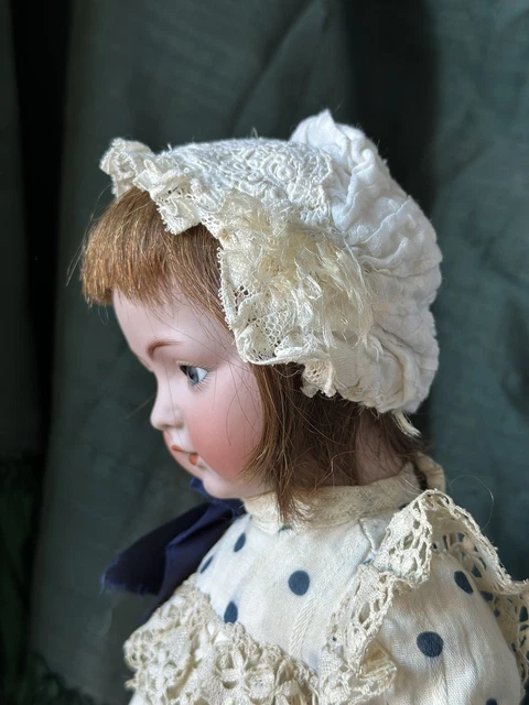 Ancien Bonnet De Poupée En Crochet Double Soie - Vintage - Occasion
