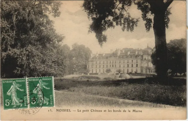 CPA Noisiel Le petit Chateau et les bordes de la Marne FRANCE (1101257)